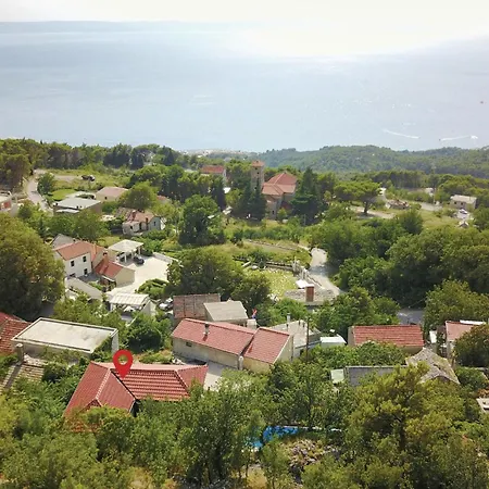 Cozy Home In Gornji Tucepi With Wifi Holiday home Tucepi